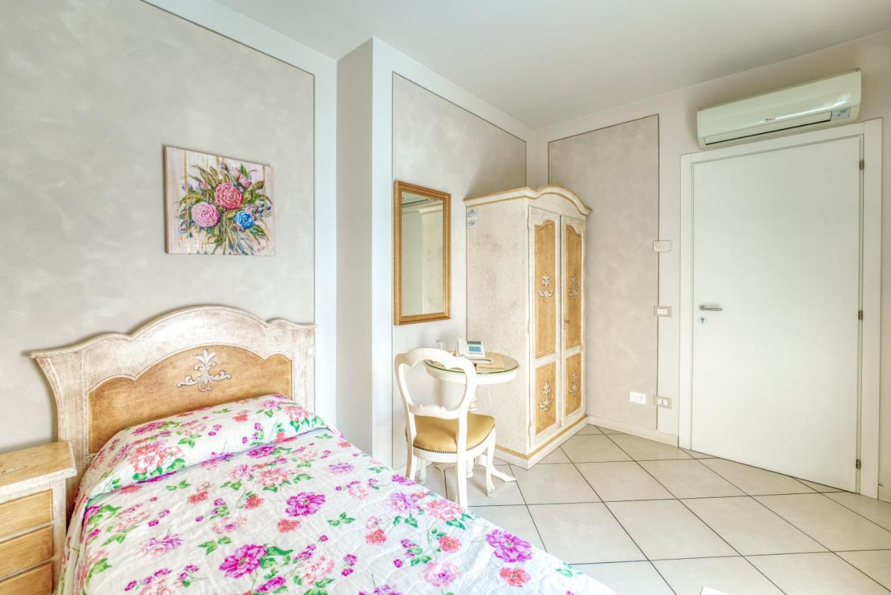 Villa Liberty Darfo Boario Terme Ngoại thất bức ảnh